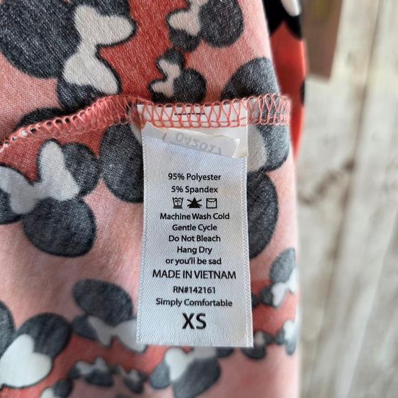 Women's LuLaRoe Disney Carly Dress XS Peach Red Mickey Mouse Print - Picture 4 of 8